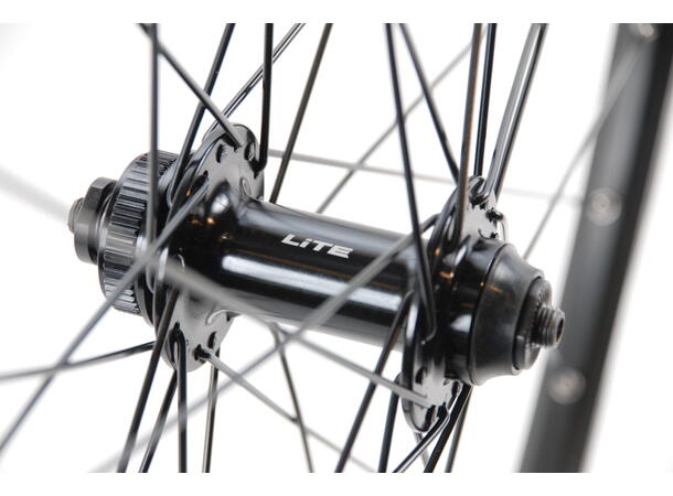 LITE V-brems/CL 28"/622 Forhjul Sort NEXT II felg, 5x100mm, Stikkakse 