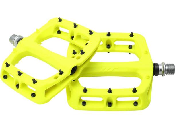HT PA03A Platformpedal Neon Gul Nylon Composite, 107x105mm,16-pins,345gr 