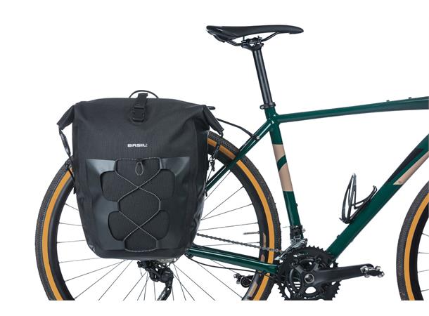 Basil Navigator Sideveske Sort,25-31l,Vanntett(IPX),Hook On System 