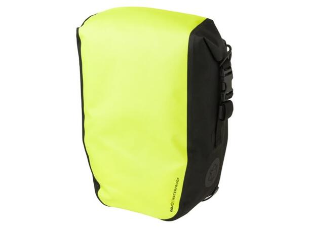 Agu Shelter Clean Vanntett Sideveske L Gul, 21l, 1100g, 32x43x15cm 