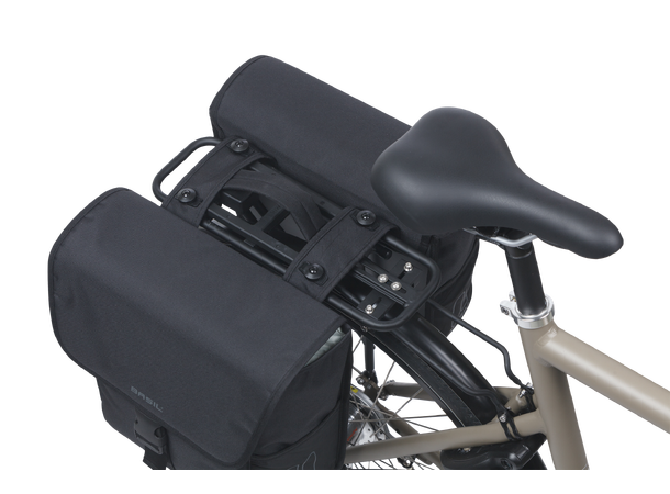 Basil GO Go-Double MIK Sideveske Sett Sort, 32 ltr, ink MIK system 
