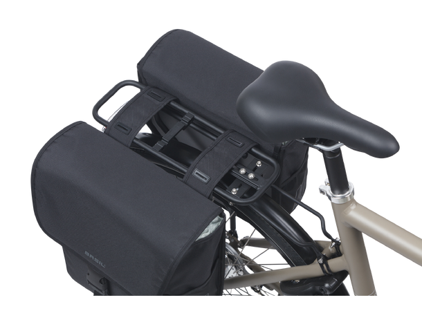 Basil GO Go-Double Sideveske Sett Sort, 32 ltr, Universal Bridge 