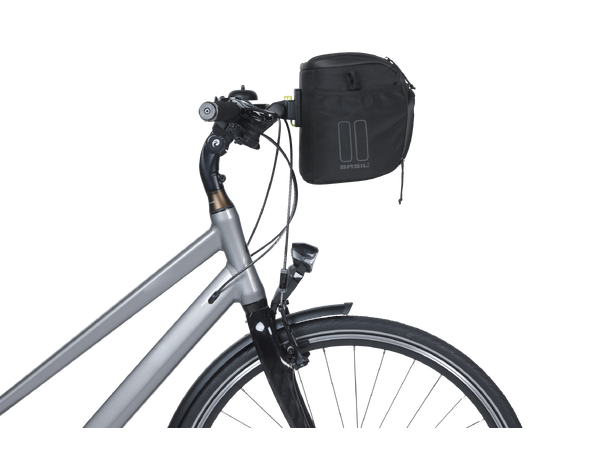 Basil Move KF Veske Front Sort, 8 ltr, ink KF plate 