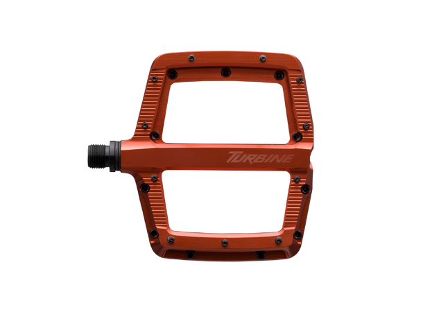 Race Face Turbine Platform Pedal Oransje 115mmx110mm, 22-pins, 415gr 