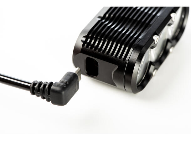 Gloworm XSV 3600 Frontlykt 3600 L, remote, OLED 10000mAh, 501g 