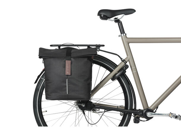 Basil City MIK Studs Sideveske Sort, 16Liter, ink MIK Studs plate 