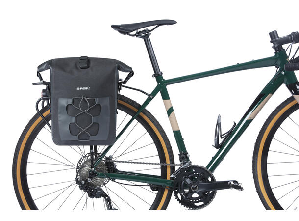 Basil Navigator MIK Studs Sideveske M Sort, 14 Liter, IPX3,ink MIK Studs plate 