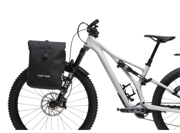 Aeroe Urban Pannier Sideveske 12 l, Vanntett, Universal kroker, 880g 