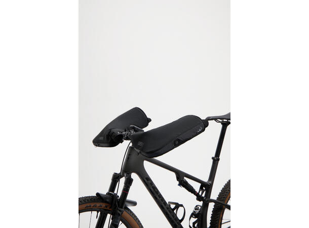 BBB SubZero Shells BWG-46 Styremuffer One Size, Heavy Duty, Styreendefeste 