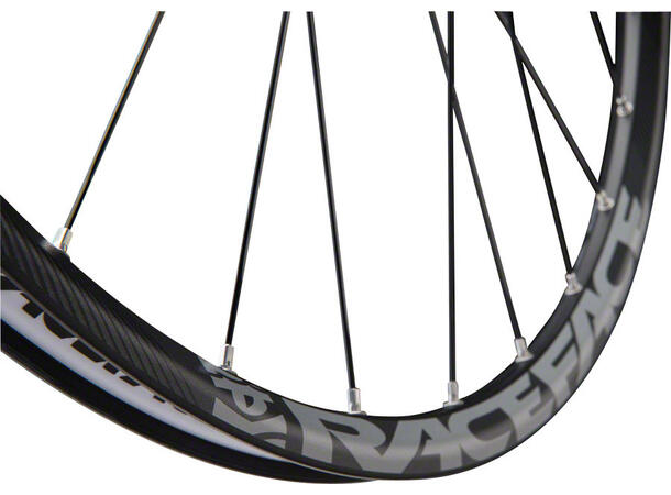 Race Face Medium Decal Kit Rød, For Race Face hjul/felger 