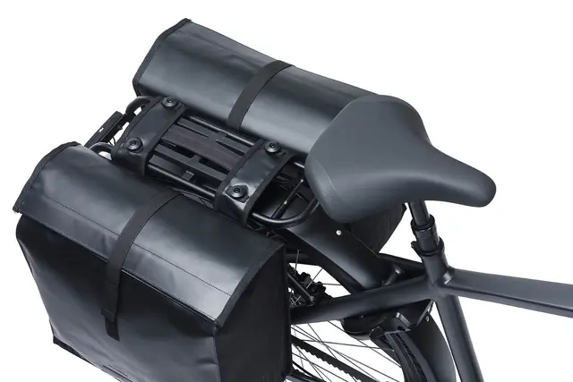 Basil Urban Load SingleMIK SideveskeSett 50-64Liter, ink MIK System 