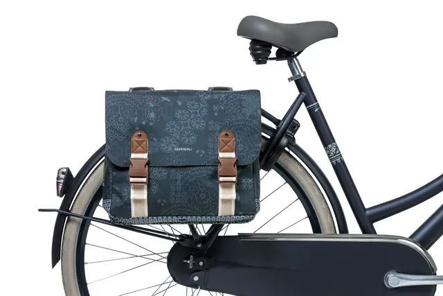 Basil Bohème Sideveske Sett Blå, 35 ltr, Universal Bridge 