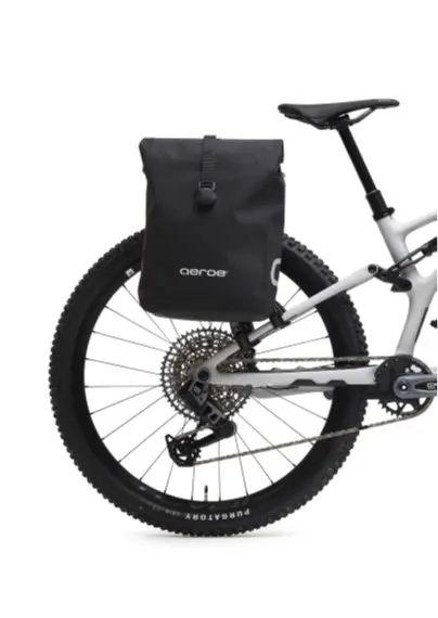 Aeroe Urban Pannier Sideveske 12 l, Vanntett, Universalkroker, 880g 