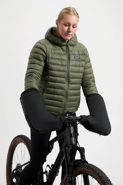 BBB SubZero Shells BWG-46 Styremuffer One Size, Heavy Duty, Styreendefeste 