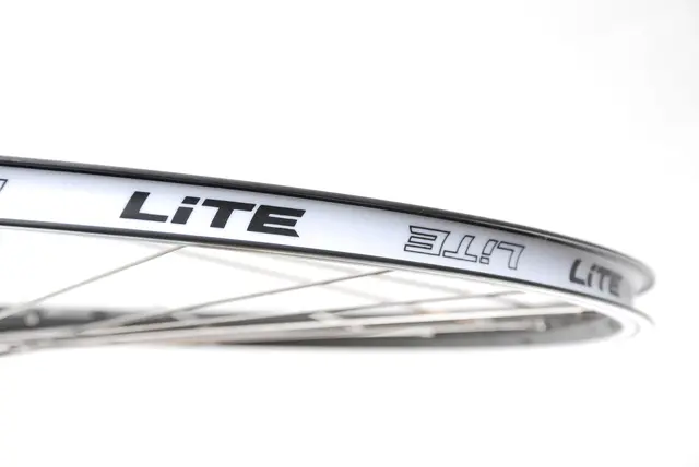 LITE V-brems/CL 26"/559 Bakhjul Sort NEXT II felg, 8/9/10/11 Boss,Stikkakse 