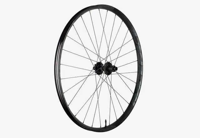 Race Face Aeffect-R 29" Bakhjul 30mm, hjulsett ca 2000g, IS 
