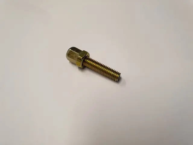 Justeringsskrue M6x26mm Gold finish, til bremsehåndtak 