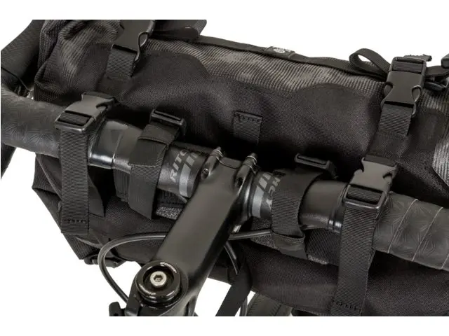 AGU Venture Bikepacking Styreveske Sort, 17L, 420gr, 65 x 15 x 15cm 