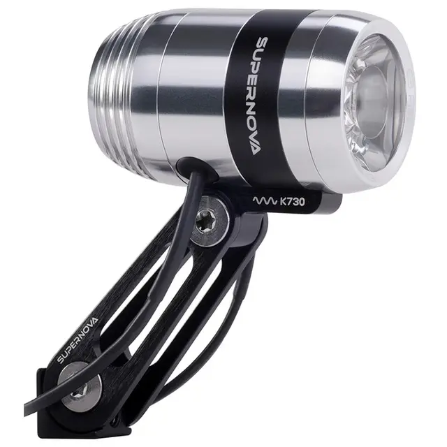 Supernova E3 Pro 2 Frontlykt 205L, Dynamo, Sølv, 110g 