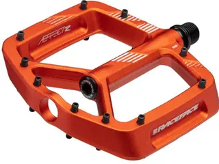 Race Face Aeffect R Platform Pedaler Oransje, Alu, 110x115mm, 20-pins, 440g