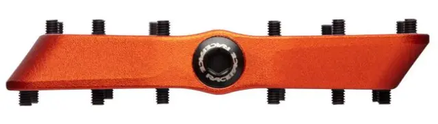 Race Face Aeffect R Platform Pedaler Oransje, Alu, 110x115mm, 20-pins, 440g 