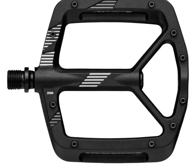 Race Face Aeffect R Platform Pedaler Sort, Alu, 110x115mm, 20-pins, 440g 