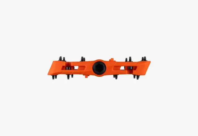Race Face Chester Platformpedal S Oransj Nylon Composite, 105x100mm,22-pins, 345g 