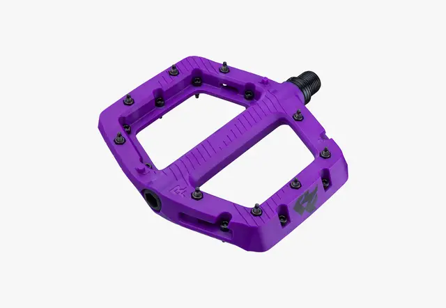 Race Face Chester Platformpedal L Lilla Nylon Composite, 115x110mm, 22-pin, 355g 