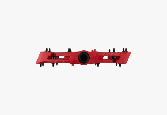 Race Face Chester Platformpedal L Rød Nylon Composite, 115x110mm, 22-pin, 355g 