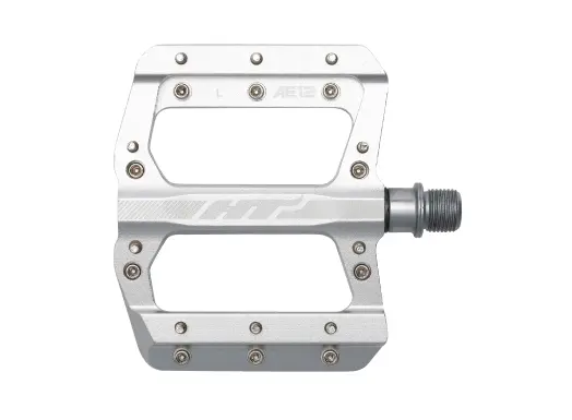 HT AE12 SX Platformpedal SMALL Sølv Alu, 88x96x14mm,10-pins, 345g 