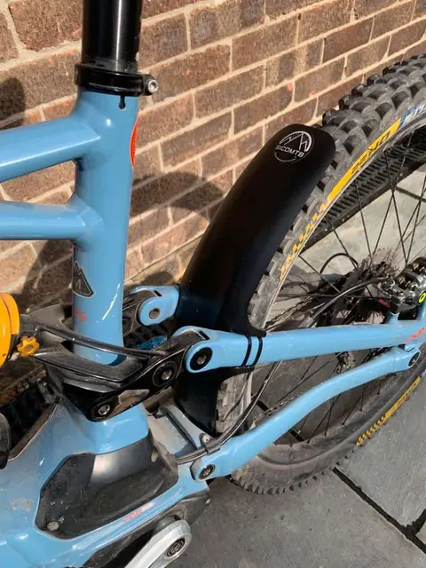 SicoMTB Specialized One-Piece Bakskjerm Kenevo Gen1 Aluminium 