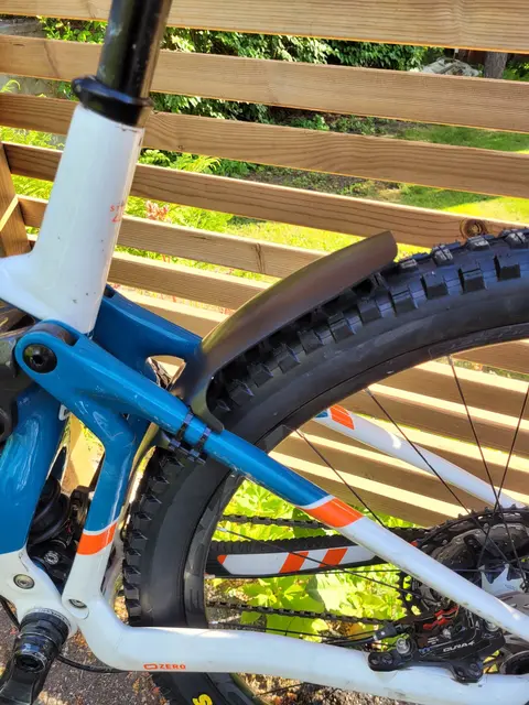 SicoMTB Mondraker One-Piece Bakskjerm Superfoxy Carbon 