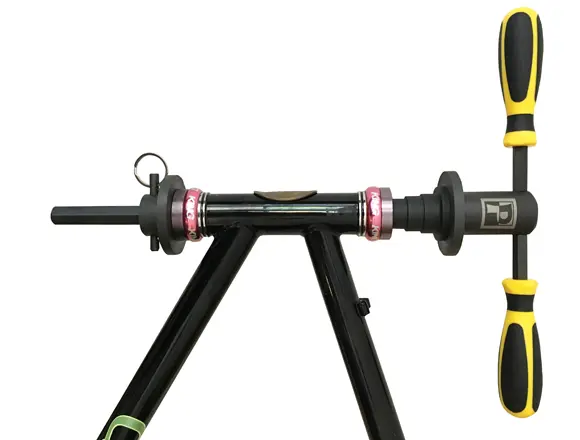 Pedro's Krank- / Styrelagerpresse Opptil 1 1/2" og 260mm lengde 