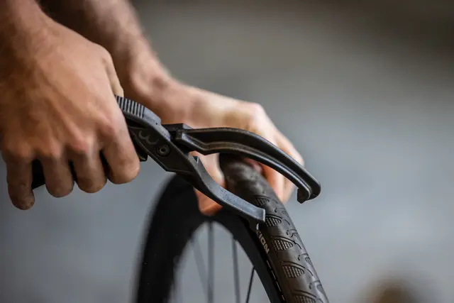 BBB EasyTire BTL-78 Dekktang Tang til fjerning av dekk 
