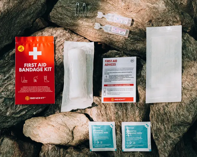 SendHit First Aid MTB Bandasjesett 12.5x7x4 cm, 45gr 