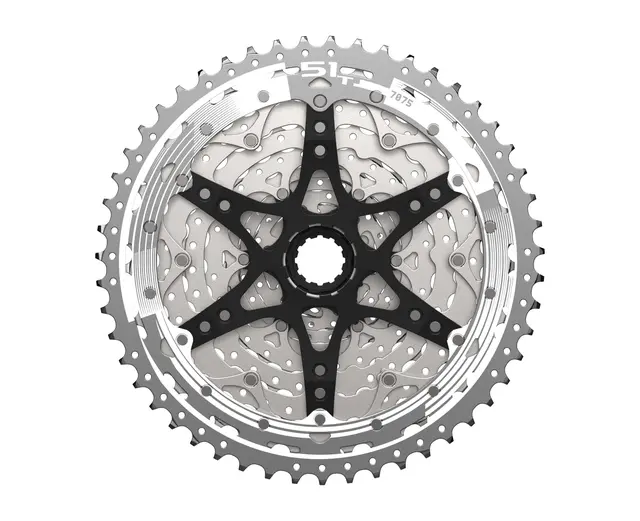 Sunrace MX8 11-Delt HG Kassett 11-51T, 587g, Sølv, Shimano HG 