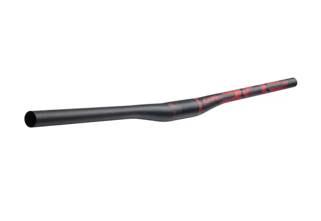 Race Face Era Riser Styre Rød 35mm x 10mm x 760mm, Carbon, 220gr 