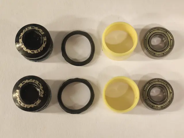 Race Face Aeffect R Rebuild Kit >2022 Aeffect R Pedaler, komplett. 