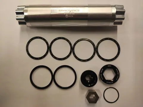 Race Face RF143.5 Cinch Aksling Ø30mm, Til 135,142,148mm baknav