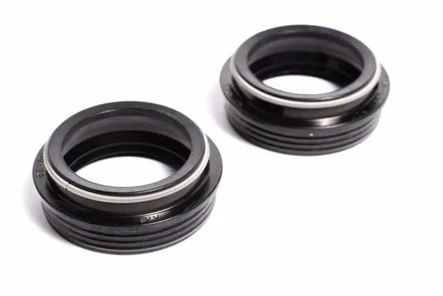 SR Suntour Dust Seal 28mm Pakning 28mm, XCT/ NEX/CR9V/NCX 
