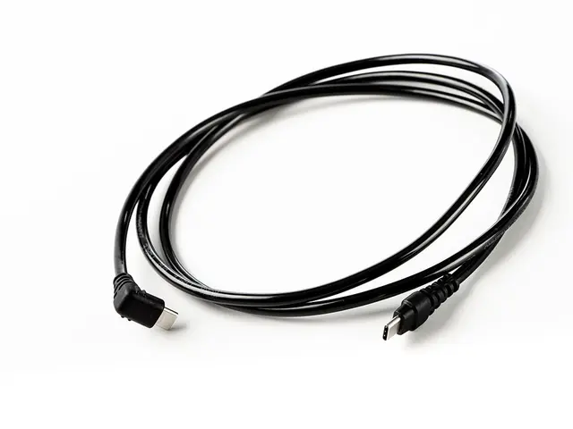 Gloworm USB-C Strømkabel Lang 130cm, USB-C, EasyReleas, WaterSeal 