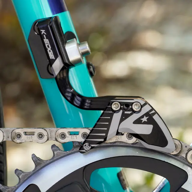 K-Edge Road 1x Elevated Race Kjedefører Sort, 40-52T, braze-on,  45gr 