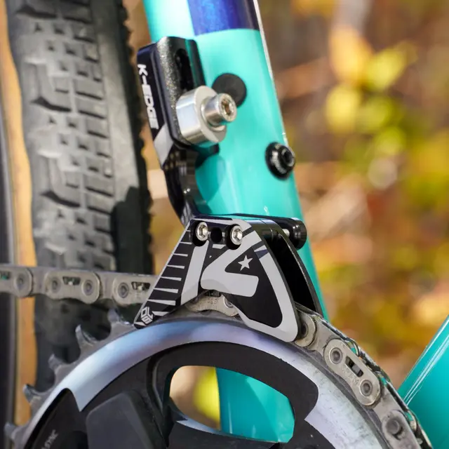 K-Edge Road 1x Elevated Race Kjedefører Sort, 40-52T, braze-on,  45gr 