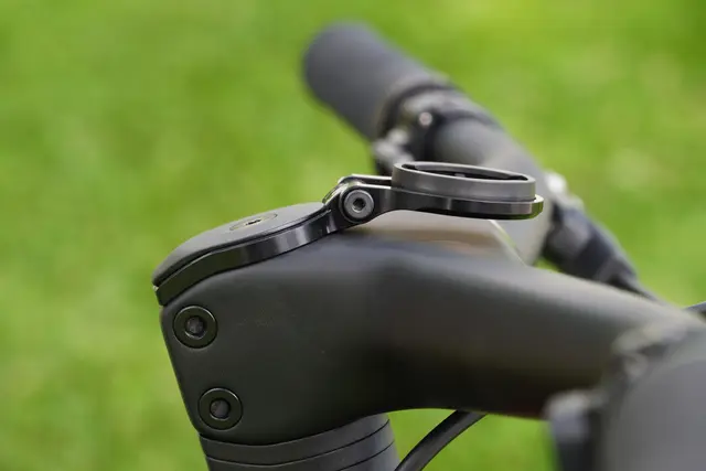 K-Edge Garmin Roval Control Computerfest Sort, Specialized Control SL top cap 