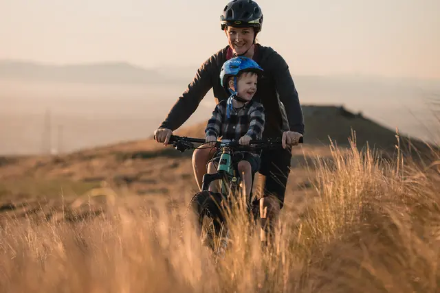 Kids Ride Shotgun 2.0 Barnesete Front montert 