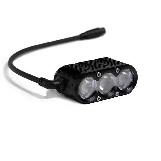 Gloworm XS Frontlykt 2800 L, remote, OLED 10000mAh, 470g 
